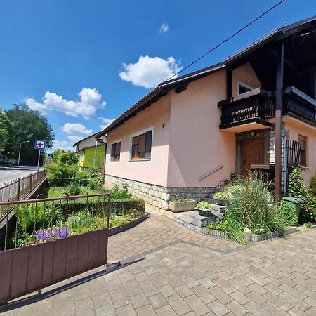 Studio Apartman Marica - Ogulin, Hrvatska ภายนอก รูปภาพ