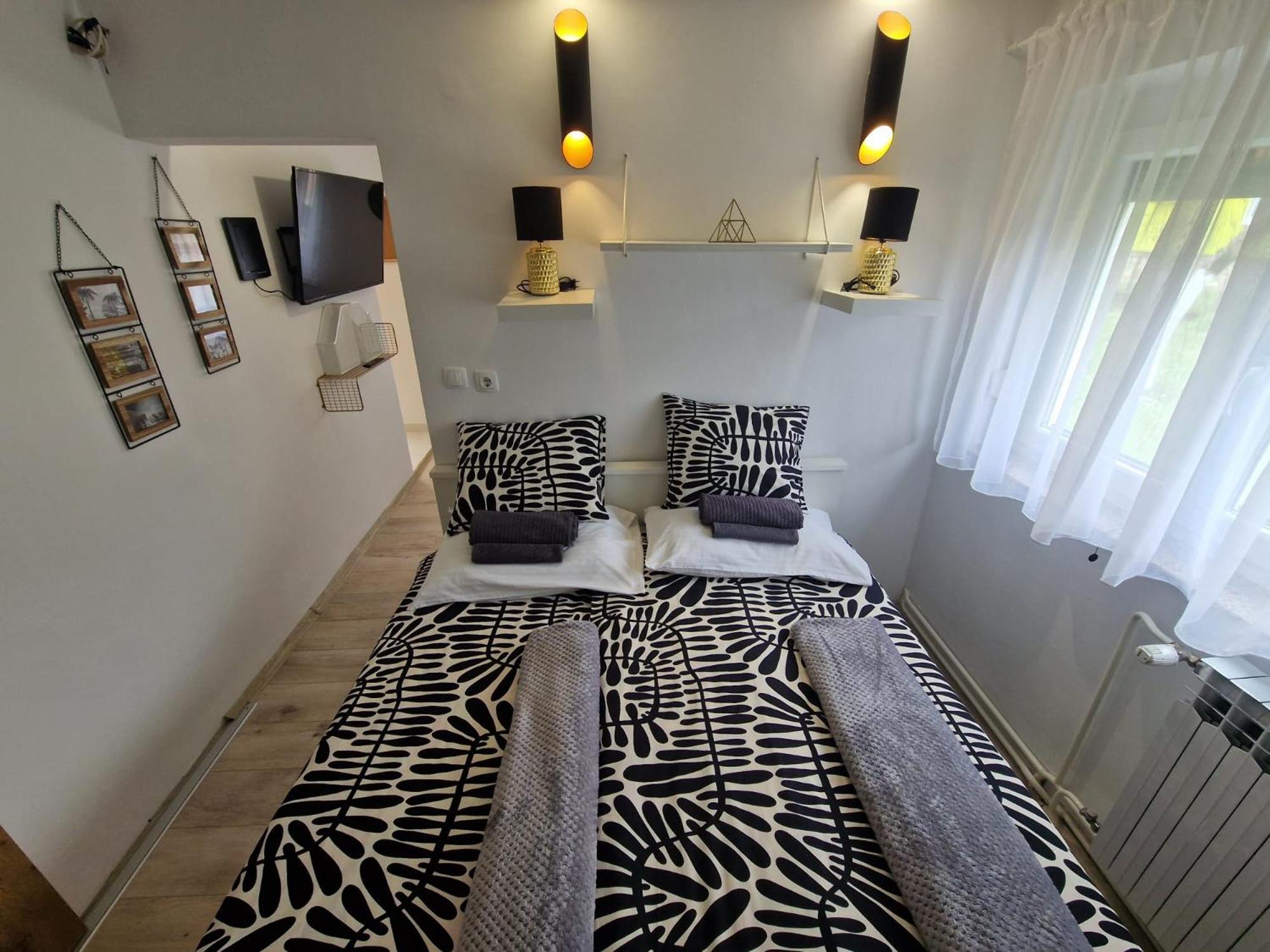 Studio Apartman Marica - Ogulin, Hrvatska ภายนอก รูปภาพ
