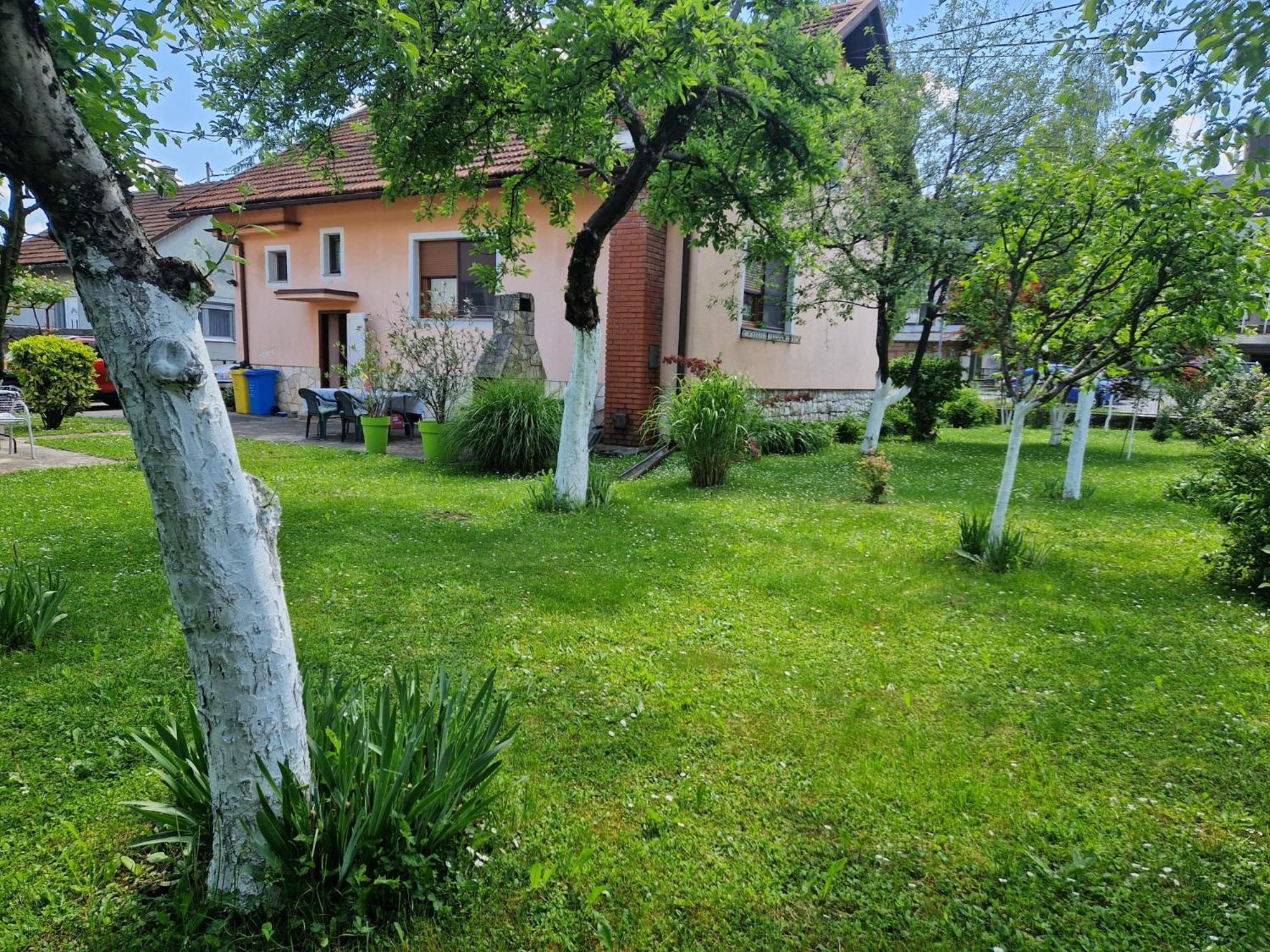 Studio Apartman Marica - Ogulin, Hrvatska ภายนอก รูปภาพ